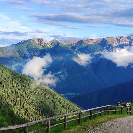 Отель Restor Natura Malga Mondent Пракорно-ди-Рабби Экстерьер фото