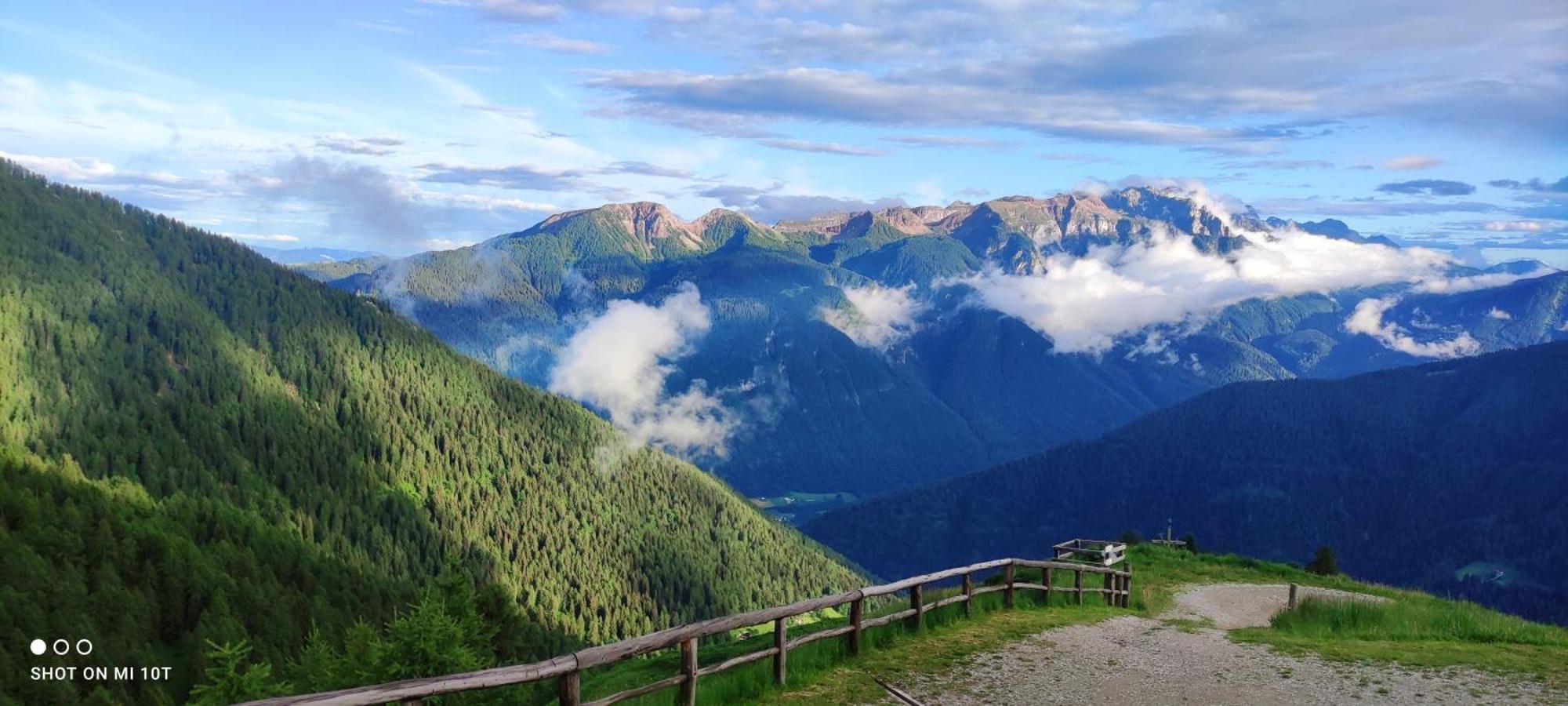 Отель Restor Natura Malga Mondent Пракорно-ди-Рабби Экстерьер фото